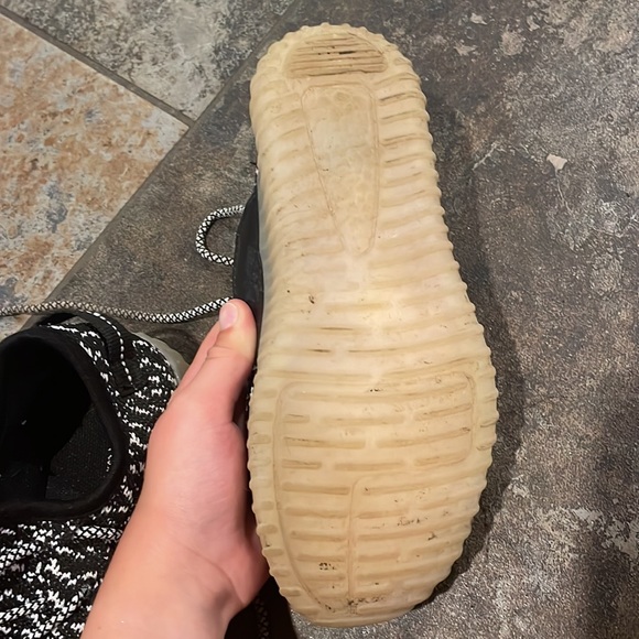 Light up shoes, but don’t know if they work - Picture 9 of 13